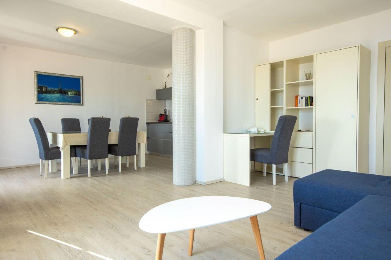 Apartments Mosor Omiš Екстериор снимка