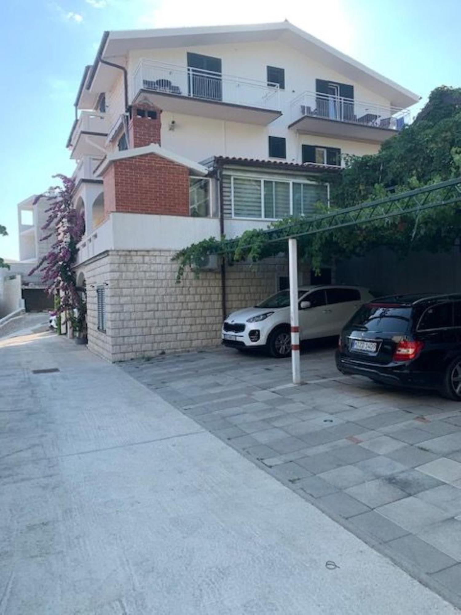 Apartments Mosor Omiš Стая снимка
